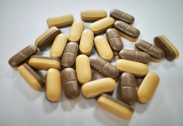 Tablet (bilayer, control release, etc.)